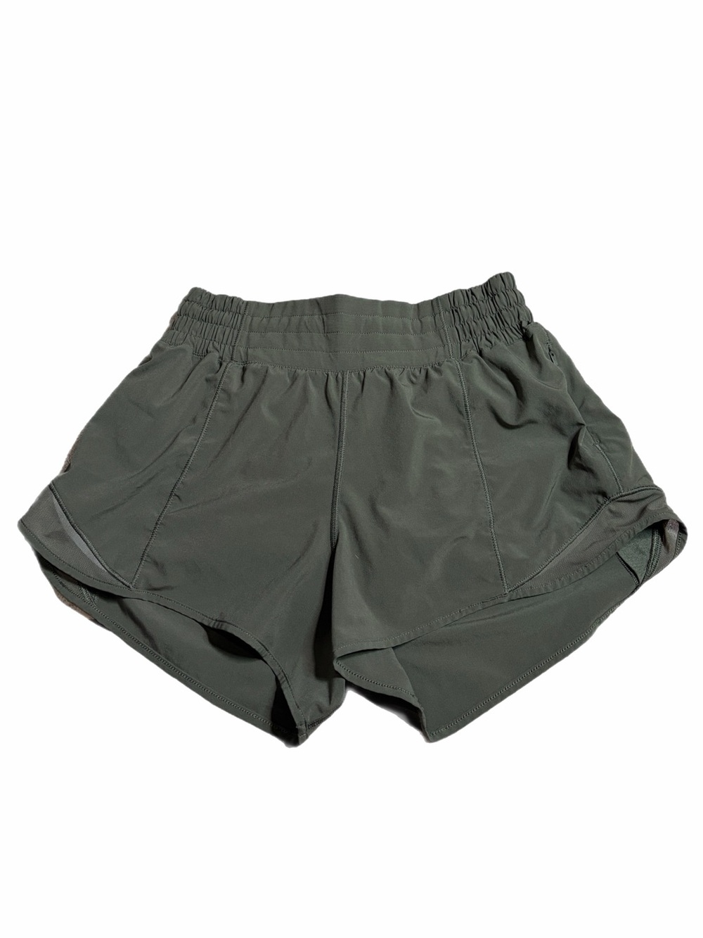NWOT Lululemon Hotty Hot High-Rise Lined Short 2.5" (Dark Forest) Size 4